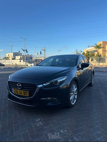 מודעת רכב מאזדה 3