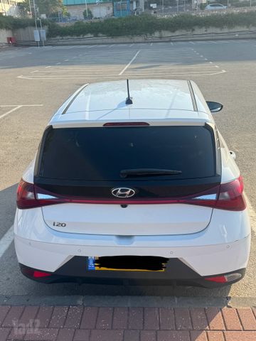 מודעת רכב יונדאי i20