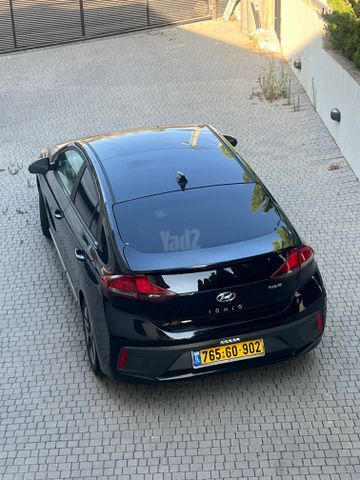 יונדאי איוניק