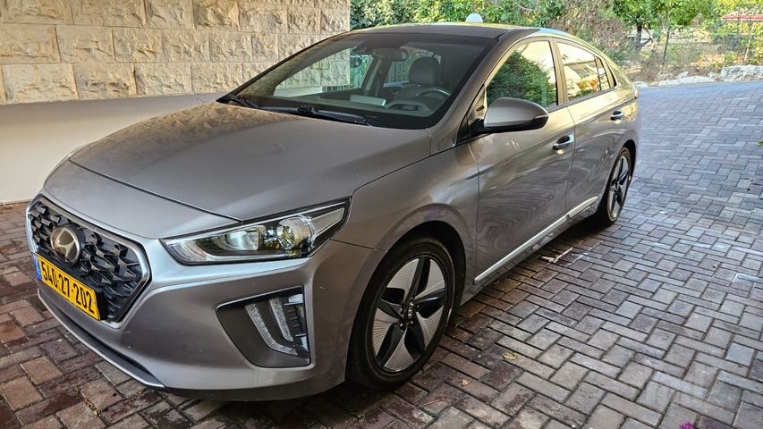 מודעת רכב יונדאי איוניק