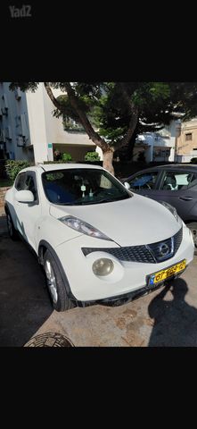 ניסאן ג'וק