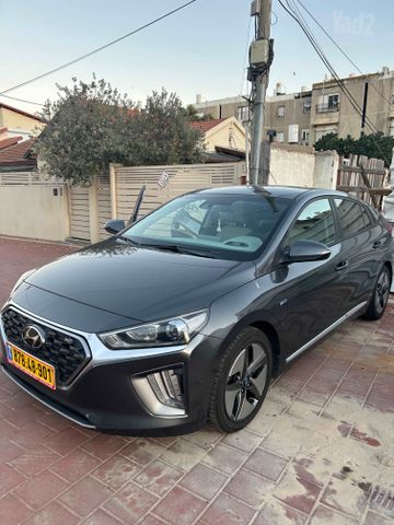 יונדאי איוניק