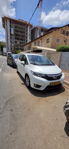 מודעת רכב הונדה ג'אז 