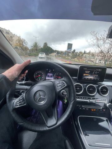מרצדס-בנץ C-class