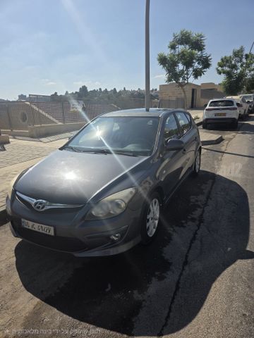 מודעת רכב יונדאי i30