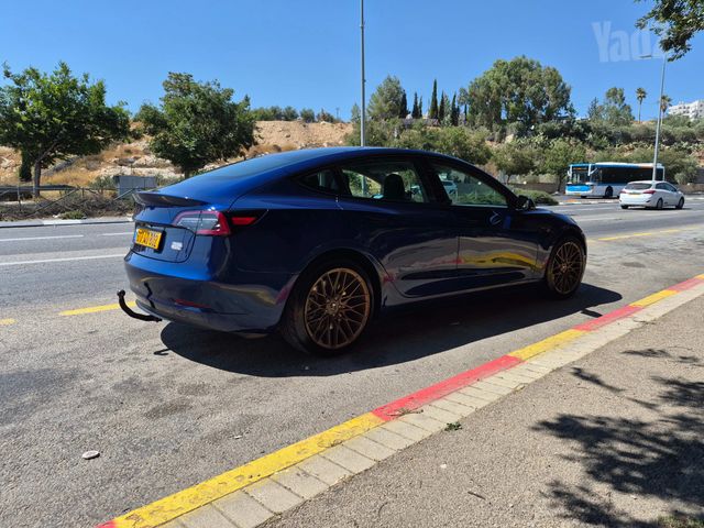 טסלה מודל 3