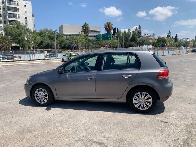 פולקסווגן גולף