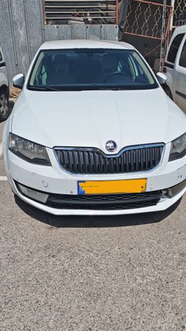 סקודה אוקטביה