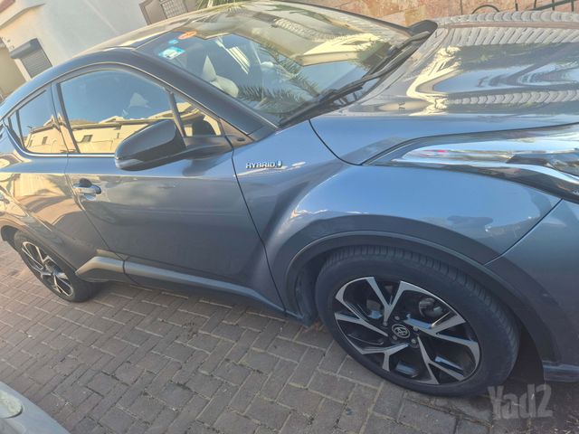 טויוטה C-HR