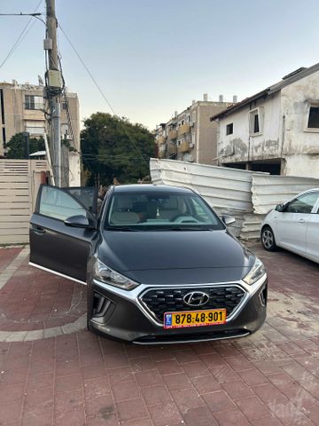 יונדאי איוניק