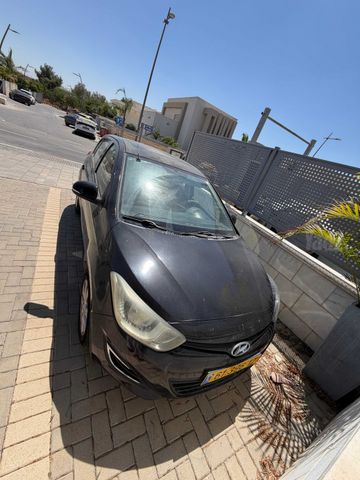 מודעת רכב יונדאי i20