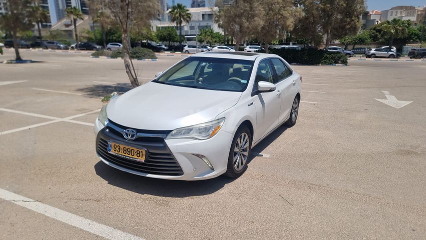 מודעת רכב טויוטה קאמרי