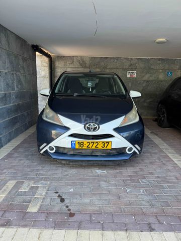 טויוטה אייגו