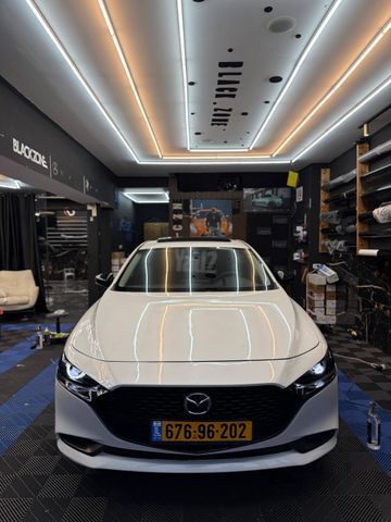 מאזדה 3