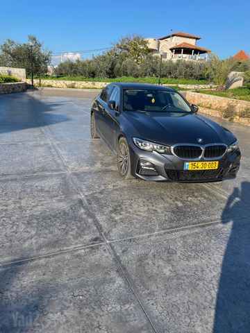 מודעת רכב ב מ וו סדרה 3
