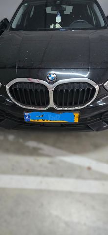 מודעת רכב ב מ וו סדרה 1