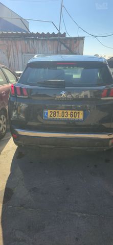 פיג'ו 3008