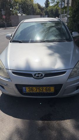 יונדאי i30