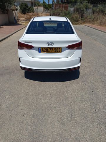 יונדאי אקסנט i25