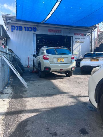 סובארו XV