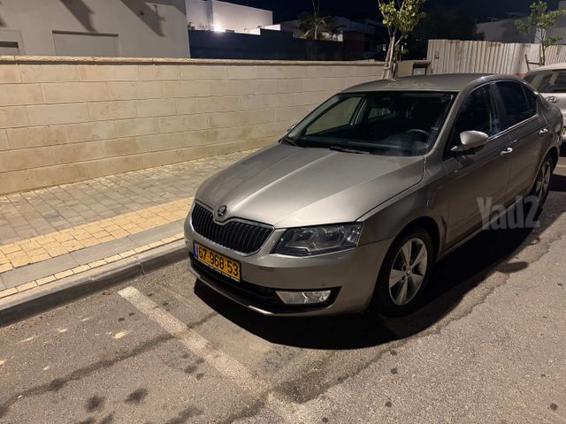 סקודה אוקטביה