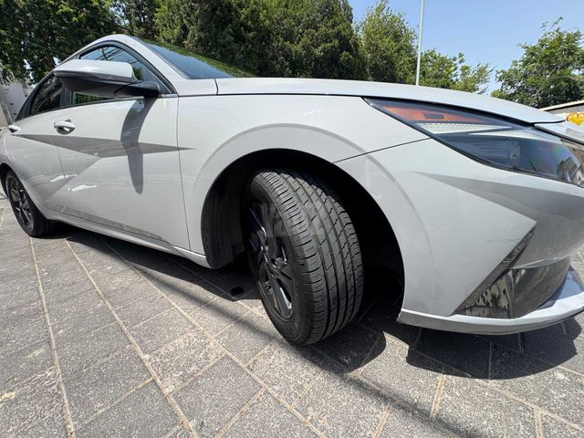 יונדאי אלנטרה