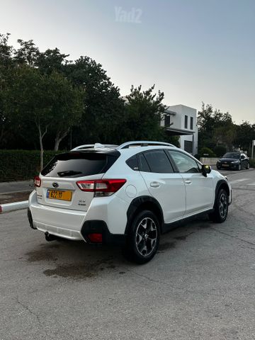 סובארו XV