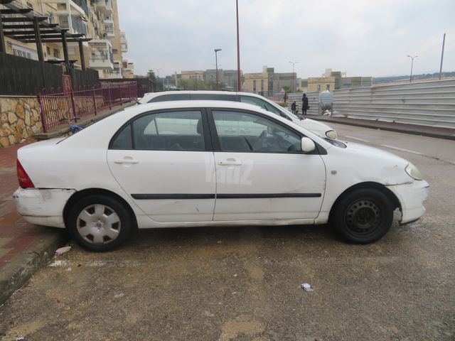 טויוטה קורולה