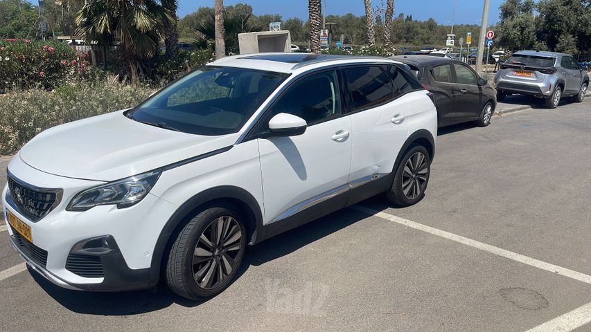 פיג'ו 3008
