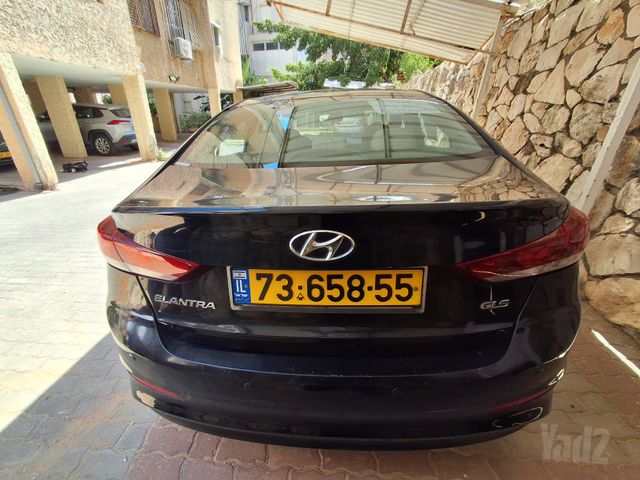 יונדאי אלנטרה