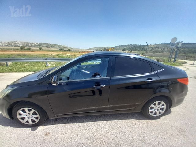 יונדאי אקסנט i25