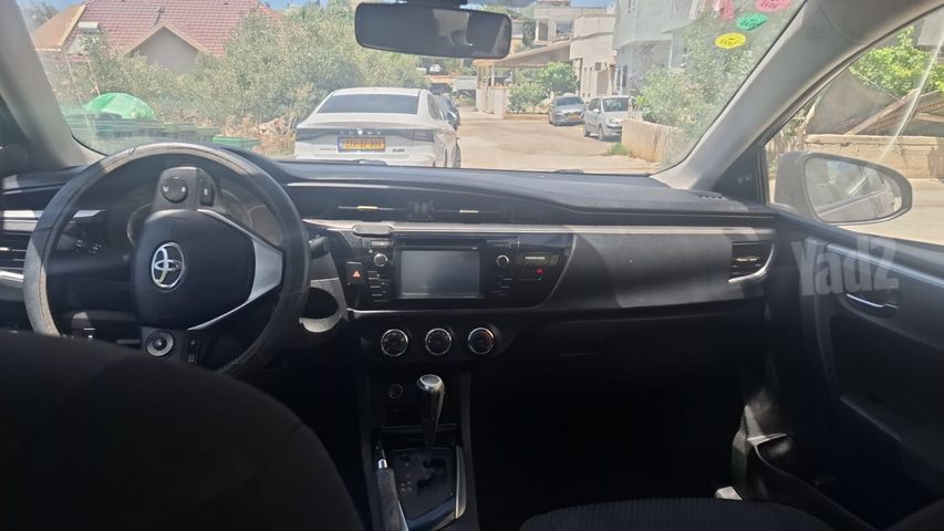 מודעת רכב טויוטה קורולה