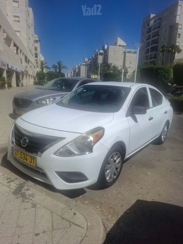 ניסאן אלמרה