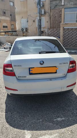 סקודה אוקטביה