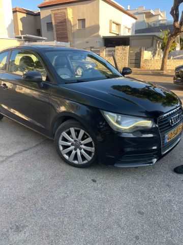 אאודי A1