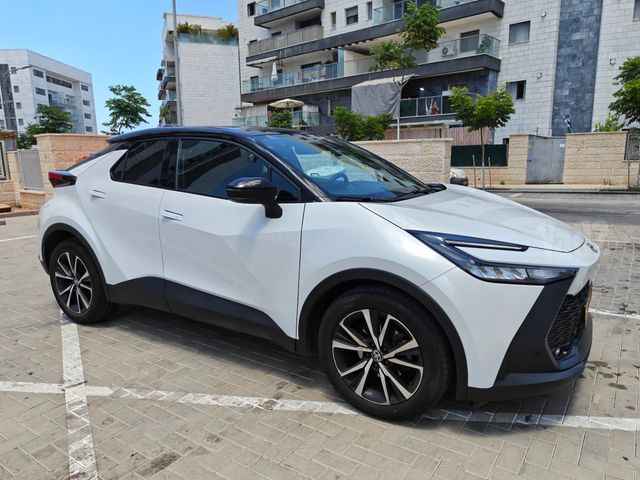 טויוטה C-HR