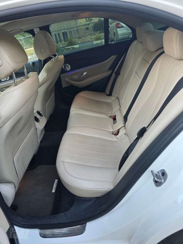 מודעת רכב מרצדס-בנץ E-class