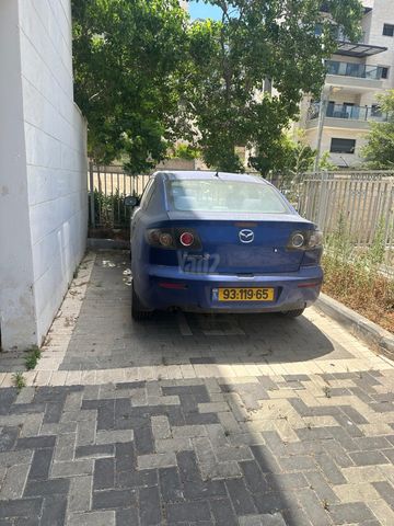 מודעת רכב מאזדה 3