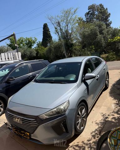 יונדאי איוניק