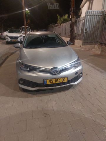 טויוטה אוריס