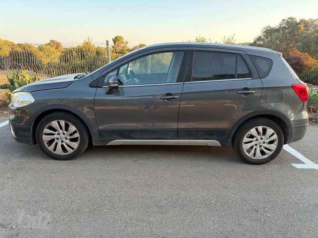 קרוסאובר GLX אוט׳ 1.4 (140 כ״ס)