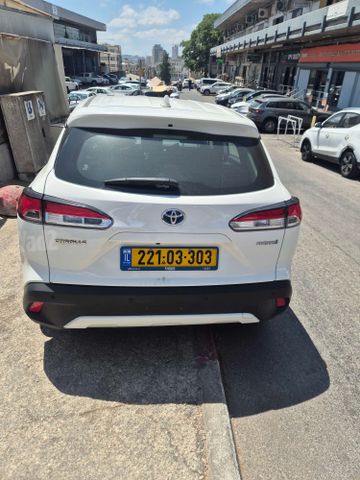 טויוטה קורולה קרוס