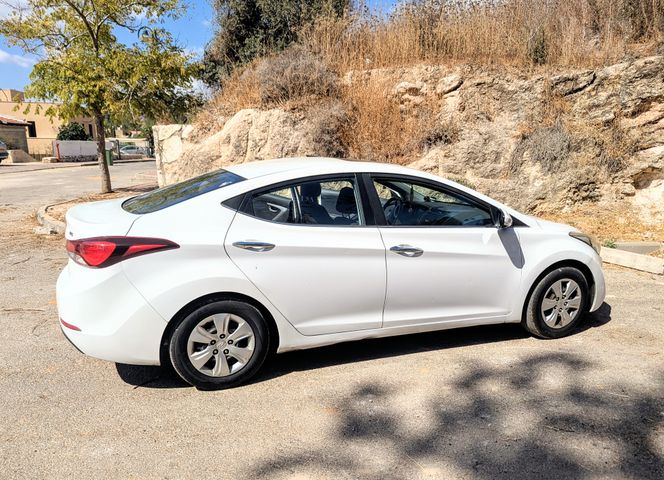 יונדאי I35
