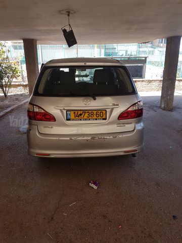 טויוטה אוונסיס