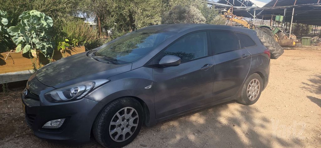 יונדאי i30