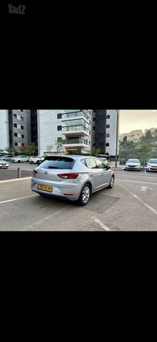 סיאט לאון
