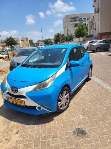 טויוטה אייגו