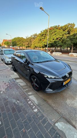 MG4 Luxury חשמלי אוט׳ (204 כ״ס)
