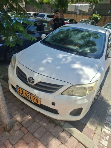 מודעת רכב טויוטה קורולה