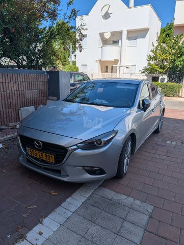 מאזדה 3